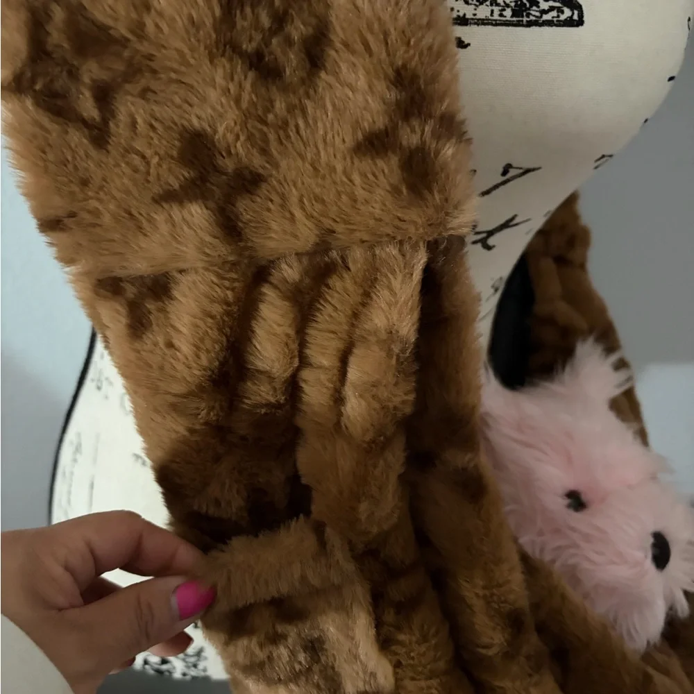Brown Faux Fur Scarf with Pink Dog Plush